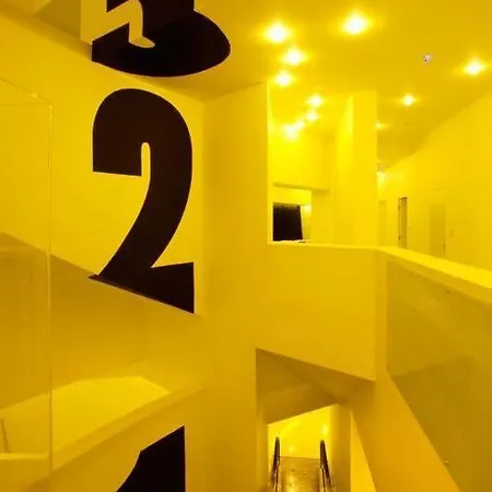 Hostel Design One Split