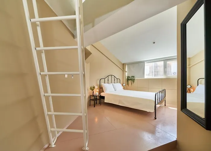 Hostel Design One Σπλιτ