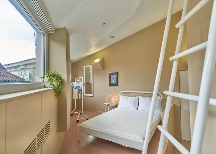 Hostel Design One Split