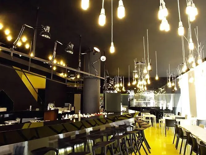 Design One ספליט