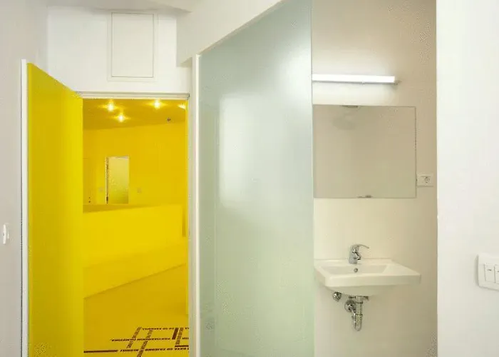 Design One אכסניה *